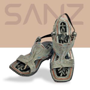 Comfortable handcrafted Tilla Kheri Shoes with supportive sole.